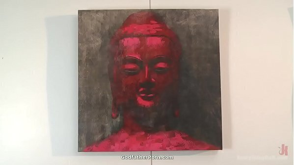 Dana DeArmond Leya Falcon1