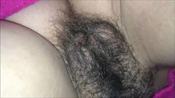 cums hairy muff