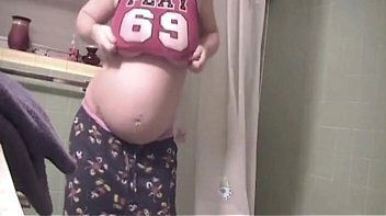 pregnant teen bathroom selfie PregnantHorny.com