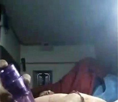 Tammi DuBois Solo Cheating Wife Masturbates with