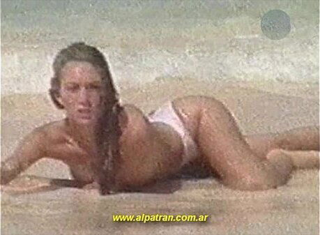 PAULA SIERO EUGENIA DELIBES tetas