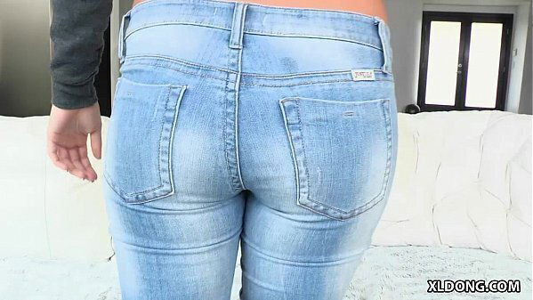 Payton Simmons huge dong