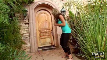 Diamond Foxxx &amp_ Lesbian Nikki Sexx police