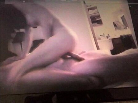 Riding boyfriends '_s