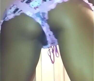 Esposa gostosa dancando twerk