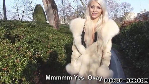 Huge jugs girl Chloe Lacourt fucked stranger cash