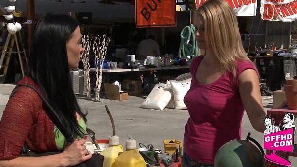 Lesbian desires 2273