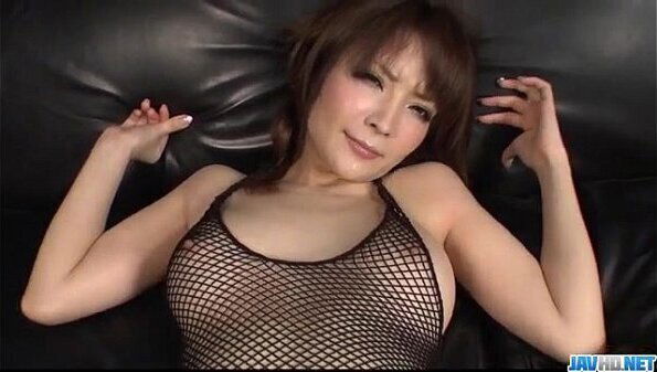 Amazing oral along curvy ass&nbsp_Riona Suzune&nbsp_