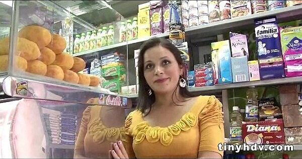 Sexy latina teen Paloma Vargas