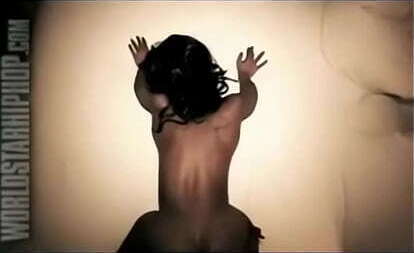 Worldstar Hiphop Stripper midget (fire)