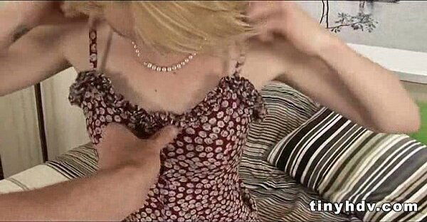 Gorgeous teen fucked Missy Mathers