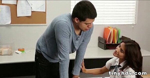 Amazing teen pussy Mendes