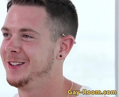 Gaycasting twink buttfucked after modeling