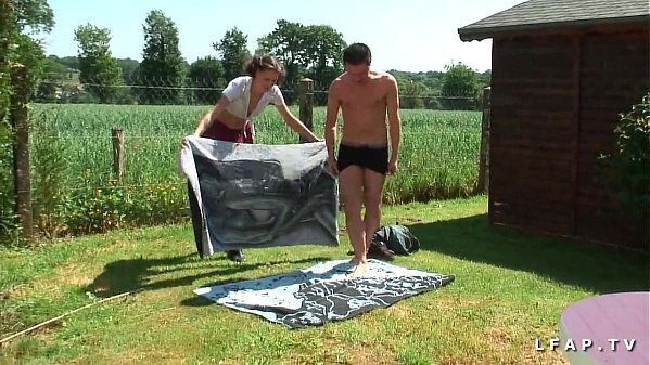 Mature francaise petits seins sodomisee fistee avant ejac buccale