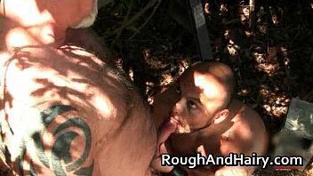 Kinky bear guys Mac Brody and Tony gay porn