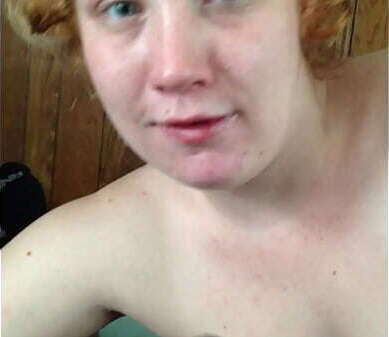 gringa like suck dick