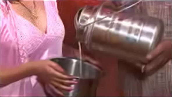 Porn with Horny Aunty GiVideo Indian housewife Seduced Dudhiya full Short