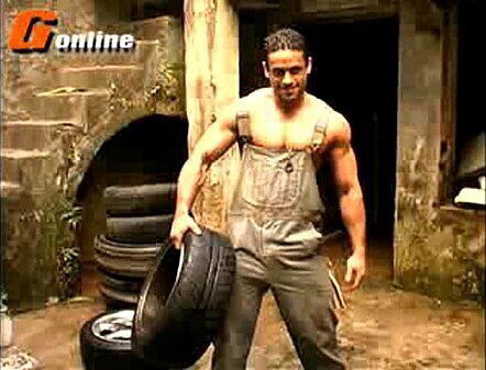 Adrian Fernandes Solo GOnline Video