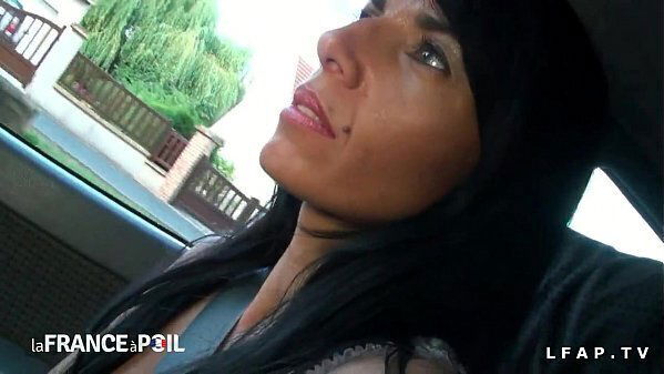 Sublime milf francaise lechee baisee avec sperme chaud bouche