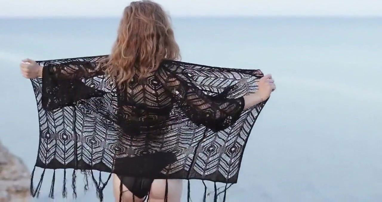 Eroberlin Anita Pearl outdoor teen masturbate