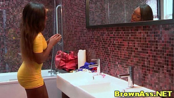 Beautiful ebony cumshot outdoors