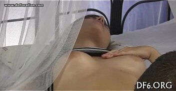 Sexy teen fingering cum-hole