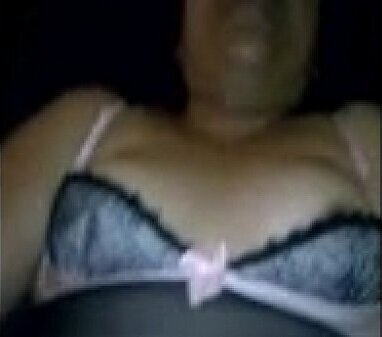 gimiendo verga dentro