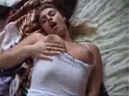 Good looking shows herself while masturbating