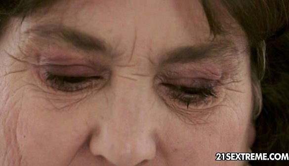 Candy Bell Irma Young Lesbian Love