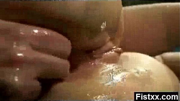 Auspicious MILF Fisting Hardcore Porn
