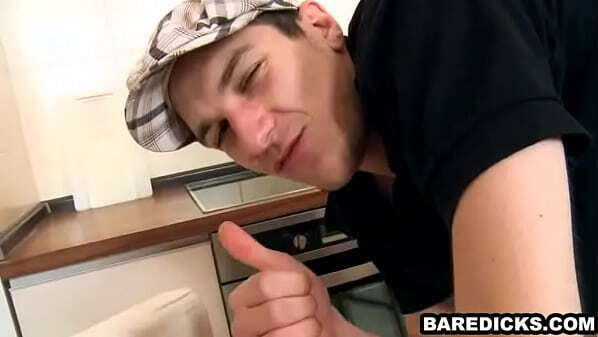 Horny amateur hunk gets barebacked sucked