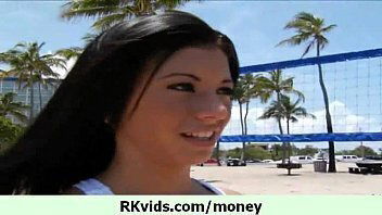 Smooth pays sexy girl