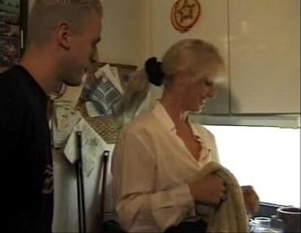 M&atilde_e para filho amigo