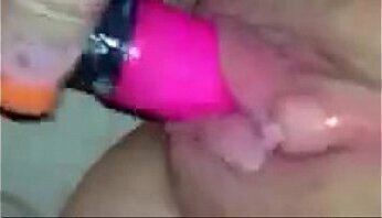 White Jacksonville Nurse Julie toying with pussy Bang Homies!