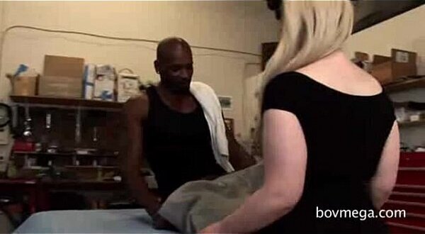 claudia (booty man) XVIDEOS