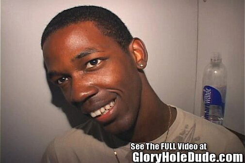 Warren Gloryhole Sucking Expert