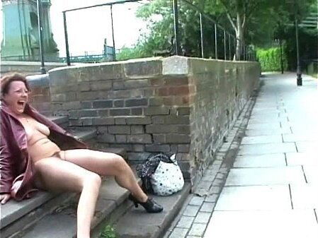 Flashing squirting amateur public with crazy filthy Shaz