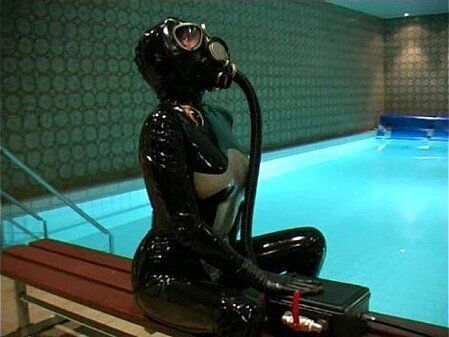 Mask Breathplay Pool