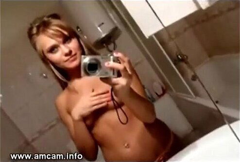 Gorgeous Amateur Teen Cutie With Self Shot