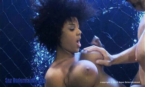 Star love white under water