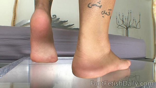 Leah Jaye Feet Glass