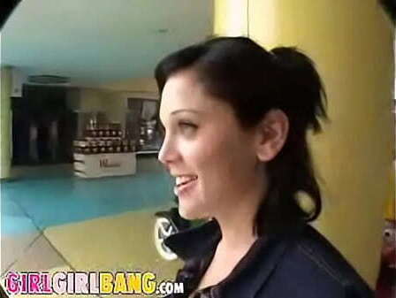 Roxy lesbian GirlGirlBang