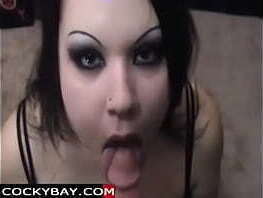 Jessi gives great blowjob