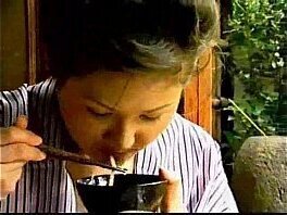 Japnese mother daughter