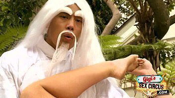 GiGi'_s Circus Kung Fucked