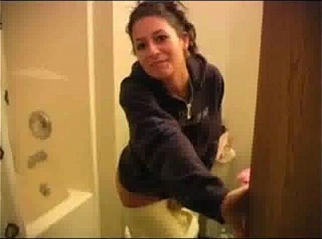 Relationship with girlfriend bathroom