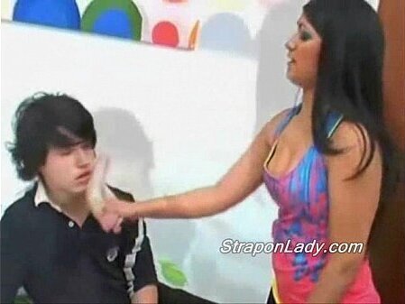 Gabrielle scres boyfried with strapon