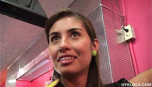 Latin Saleslady fucked hard hotel room