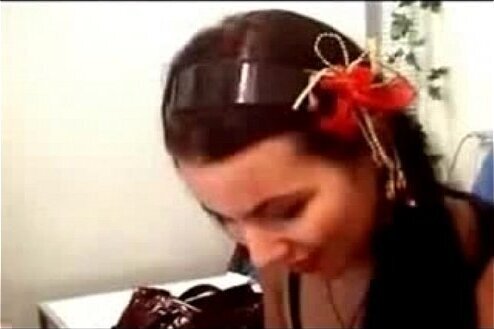 Pretty Inexperienced Teen Webcam Striptease