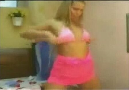 Inexperienced Blondie Homemade Stripdance